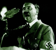 Наш футболен рефер луд фен на Адолф Хитлер