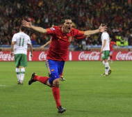 Еврошампионът Испания елиминира Португалия