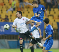Ясен Петров върна трима в групата на Левски за мача с Калмар