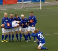 Исландци пак с веселяшко отпразнуване на голове - ВИДЕО