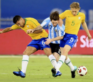 Аржентина удари Бразилия, Меси със супер гол (ВИДЕО)