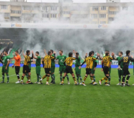 Курдов донесе победата на &quot;Ботев&quot; в зрелищното дерби с Нефтохимик