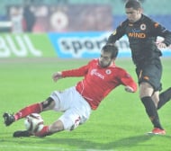 Турци потриват ръце за двама от ЦСКА