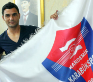 Бабангида с равен срещу Иванков в Турция