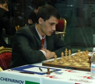 Чепаринов с първа загуба в Баку