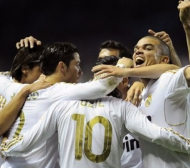 Реал (Мадрид) с 32-а титла, Моуриньо шампион в четвърто различно първенство