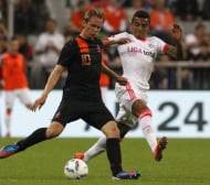 Холандия падна от Байерн преди мача с България