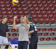 Федерацията по волейбол отговори на Стойчев, извади заплатата му на светло
