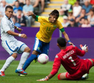 Бразилия на полуфинал след мъка срещу Хондурас