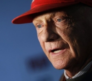 Лауда: Шумахер не е стар за Формула 1
