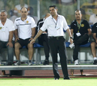 Шампионът на Кипър уволни треньора си