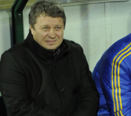 Треньорът на Украйна: Трудно се играе пред празни трибуни