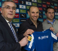 Мартин Петров загуби от бившия си отбор в Испания