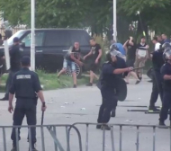 Екшън в Правец, фенове на &quot;Левски&quot; се млатят с полицаи