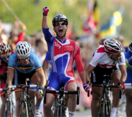 Заляха колоездач с урина по време на Тур дьо Франс