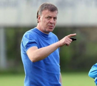 Сираков отново критикува играчите