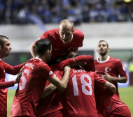 Турция с важна победа за второто място