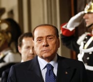 Берлускони се готви да продаде Милан