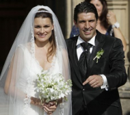 В Италия: Буфон се разведе!