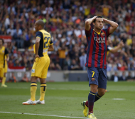 Педро разколебан за оставане в Барселона