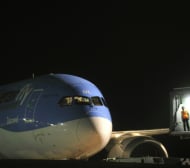 Дефектен самолет спря гърците за Бразилия