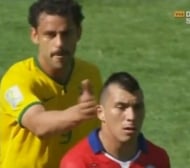 Камери заснеха сблъсъци между играчи и треньори на Бразилия и Чили (ВИДЕО)