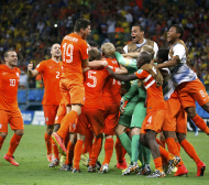 Холандия отстрани с мъка Коста Рика след дузпи и е на 1/2-финал с Аржентина (ВИДЕО+СНИМКИ)