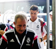 Реал (Мадрид) пристигна в Кардиф