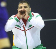 Златен медал за Армен Назарян