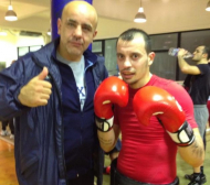 Далаклиев се боксира за британски клуб