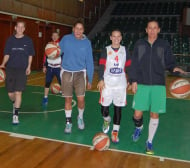 Хасково 2012 без милост в женския баскетбол