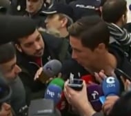 Посрещнаха Торес като герой в Мадрид (ВИДЕО)