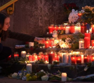 Световните шампиони почитат жертвите на самолетната катастрофа