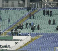 България посреща Италия на полупразен стадион