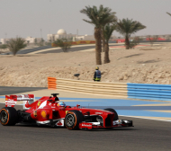 Пясъчна буря застрашава Гран При на Бахрейн 