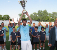 Връчиха шампионския трофей на Дунав след победа с 5:0 (СНИМКИ)