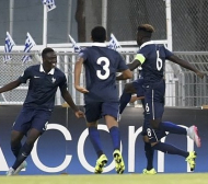 Гърция на 1/2-финал след загуба от Франция