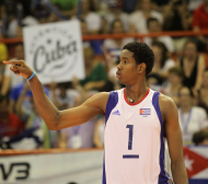 Кубинска волейболна звезда стана поляк, чака повиквателна
