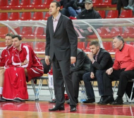 Селекционерът на Македония вариант за треньор на Черно море