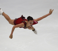 Олимпийска шампионка се завръща на леда