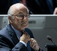 Става напечено: Прокуратурата разследва Блатер, разпитаха шефа на ФИФА