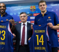 Треньорът на Барселона похвали Везенков 