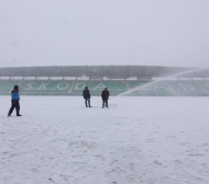 Сняг шашна гърците, Бербатов и ПАОК няма да играят (СНИМКИ + ВИДЕО)