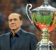 Берлускони с ултиматум към треньора на Милан