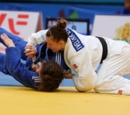 Сребърен медал и квота за Рио за Ивелина Илиева