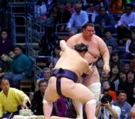 Аоияма с трета победа в Токио