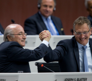 Блатер и още двама от ФИФА лапнали 80 милиона за 5 години