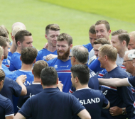 Всички в Исландия на линия срещу Франция