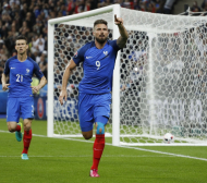 Франция смачка Исландия и ще играе с Германия на полуфинал (ВИДЕО и СНИМКИ)