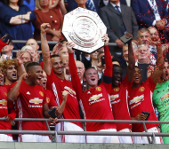 Златан донесе първия трофей на Моуриньо начело на Юнайтед (СНИМКИ и ВИДЕО)